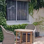 فندق مبيت وإفطار D'hotes Du Port Gautier 3*