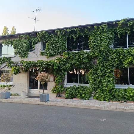 D'hotes Du Port Gautier 3*