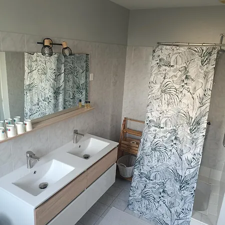 D'hotes Du Port Gautier Bed & Breakfast